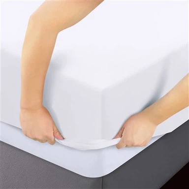 Hotelliin asennettu lakana